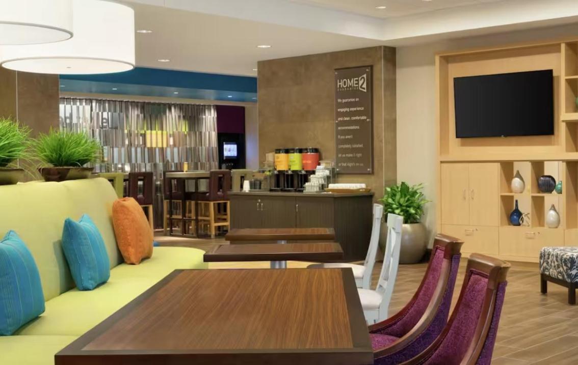 Home2 Suites By Hilton Racine Sturtevant Eksteriør billede